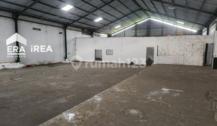Warehouse for Rent in Solo Near ATMI Campus