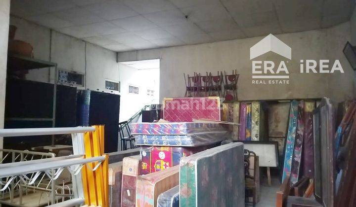 Ruang Usaha Murah Tengah Kota Solo Strategis 3