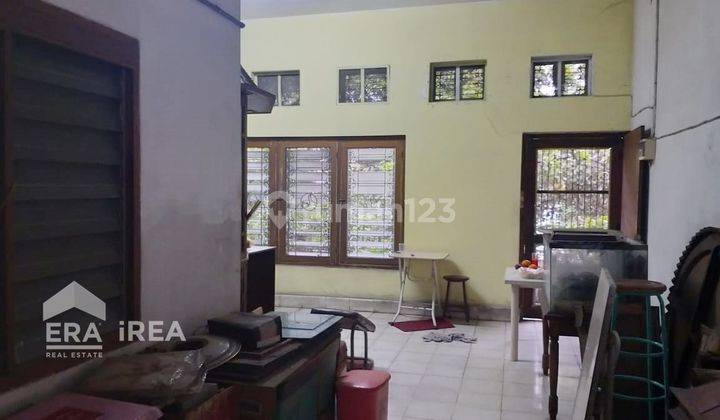 Ruang Usaha Murah Tengah Kota Solo Strategis 4