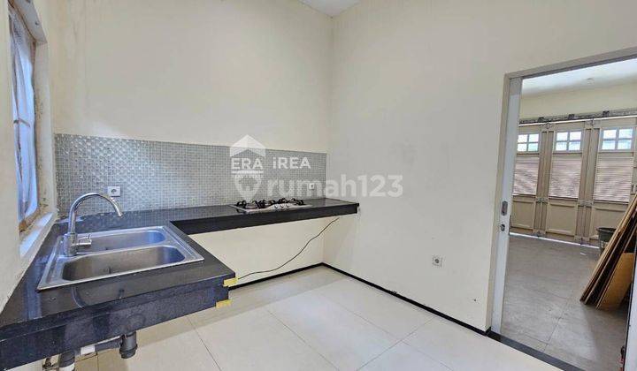 Sewa Rumah Mewah di Gonilan Kartasura Solo 10