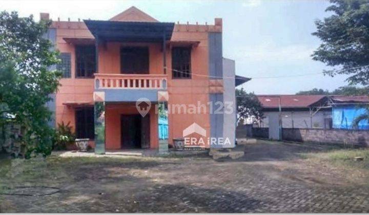 Gudang Strategis Akses Kontainer di Mangkang Tugu Semarang