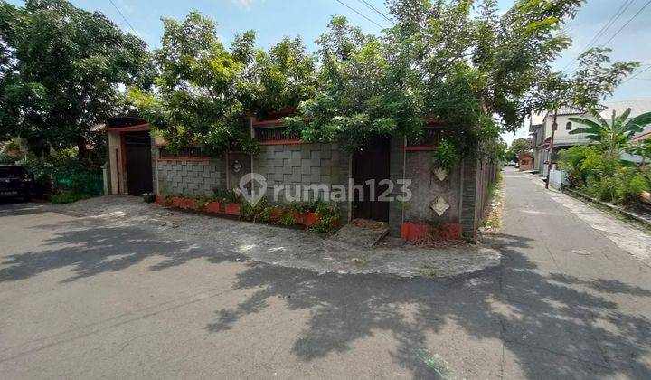 Rumah Minimalis Murah Siap Huni di Banyuayar Banjarsari Solo 13