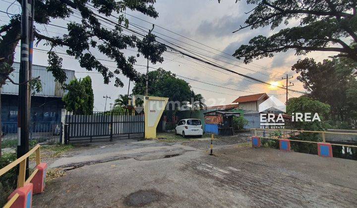 Gudang Strategis di Jl. Majapahit Raya Semarang Kota