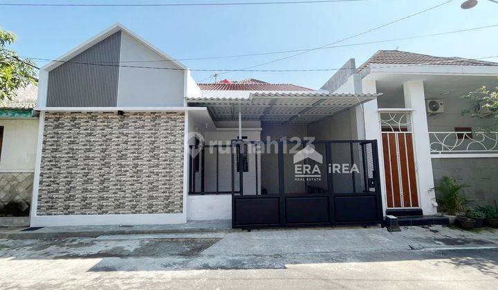 Rumah Dijual Solo Dekat Superindo Jajar Fajar Indah Colomadu  1