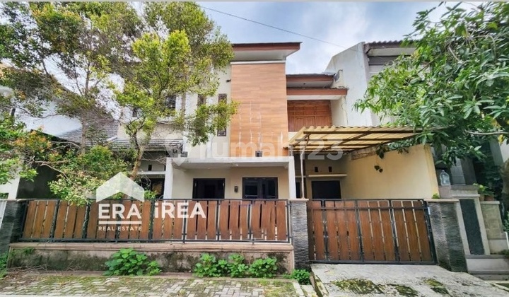 Rumah Modern 2 Lantai Dekat Edupark UMS Rumah Modern 2 Lantai Dekat Edupark UMS