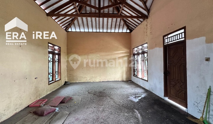 Bonus Business Space Warehouse for Sale Near Pakuwon Mall Solo Bonus Business Space Warehouse for Sale Near Pakuwon Mall Solo