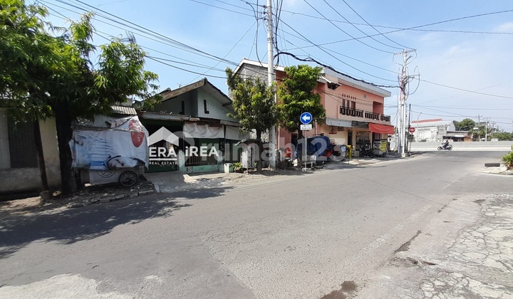 Dijual Tanah Bonus Bangunan Dekat Exit Tol Gondangrejo Solo