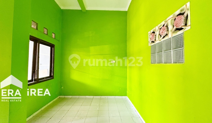 Rumah 3 Lantai Dekat Palur Plaza di Solo 2