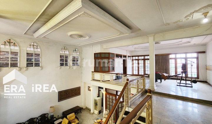 Rumah Dijual 2 Lantai di Solo Dekat Pasar Gedhe 2