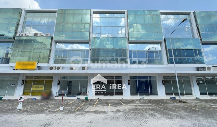 Ready-to-Use Shop House in Solo Baru for Rent, Area The Park Mall