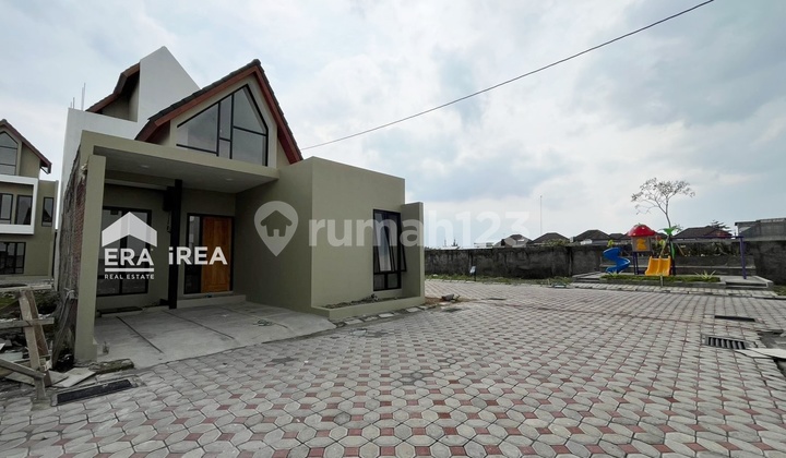 Rumah Dijual di Solo Dekat Indogrosir Palur 2