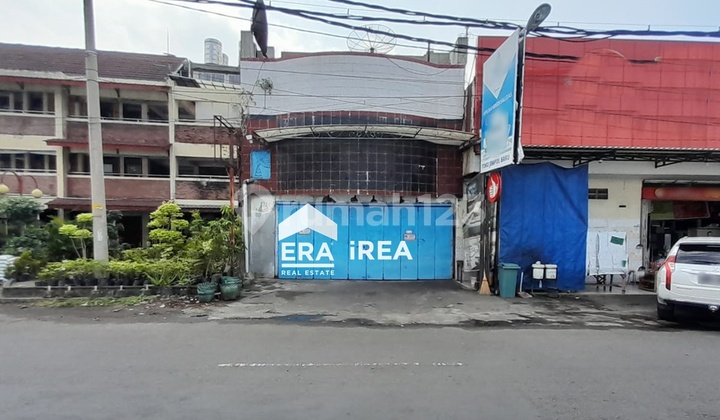 Disewakan Ruko 3 Lantai Dekat Pura Mangkunegaran di Solo