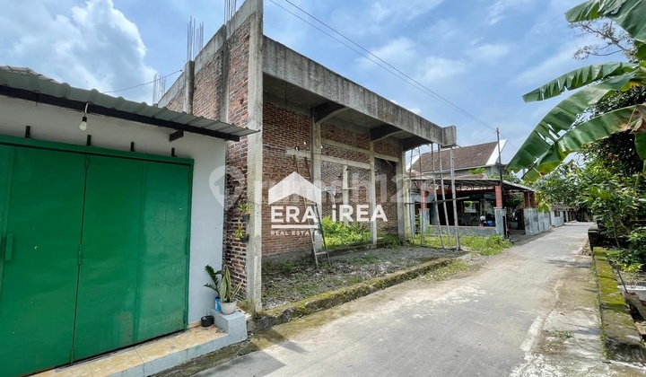 Land for Sale with Free Building in Kemasan Boyolali Land for Sale with Free Building in Kemasan Boyolali