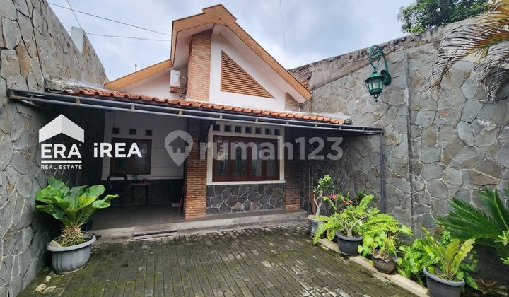 Rumah Dijual di Solo Dekat Pasar Kembang Rumah Dijual di Solo Dekat Pasar Kembang