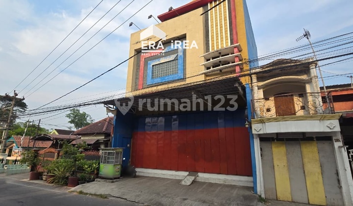 Shop House for Sale in Solo Near Palur Station Shop House for Sale in Solo Near Palur Station