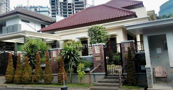 Rumah Pondok Indah PIM 2 Deket Mall Strategis Bagus Siap Huni 1