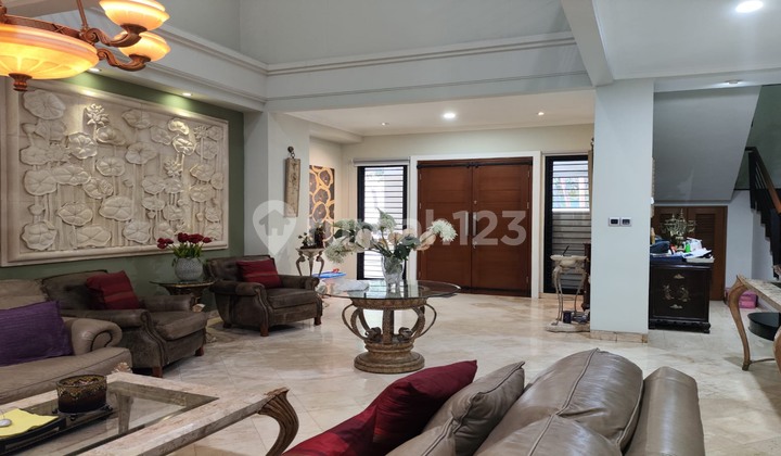 Rumah Bagus, 2Lantai, Lokasi Strategis, Antasari, Cipete Siap Huni, SHM, Garasi Banyak 2