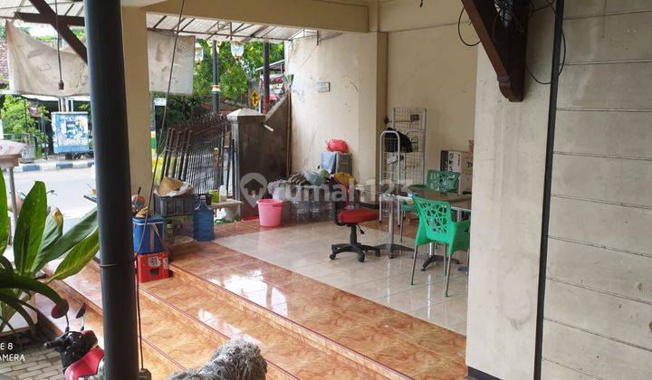 Rumah bagus terawat siap huni lokasi setrategis untuk usaha 2