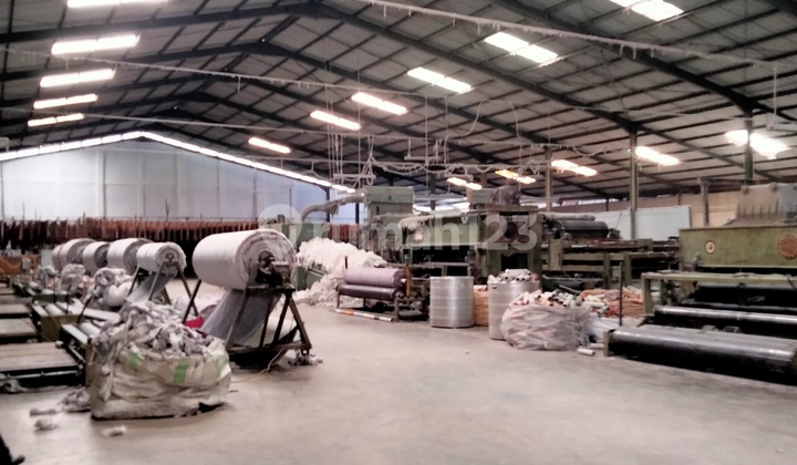 Majalaya Weaving Factory  *