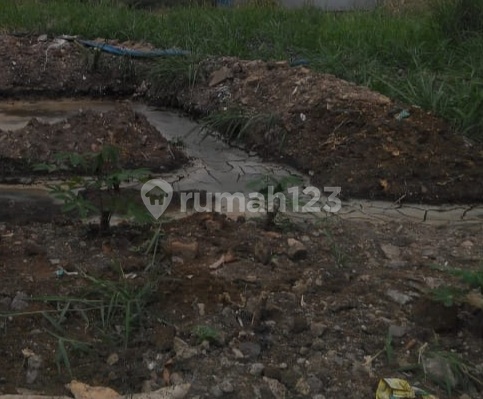 Tanah Moch Toha Setrategis*