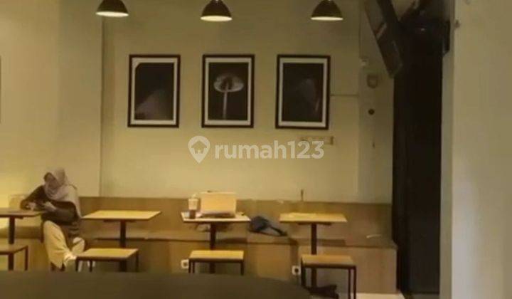 Disewakan Ruko Cantik Eks Cafe Area Perintis Sangat Strategis Makassar 2