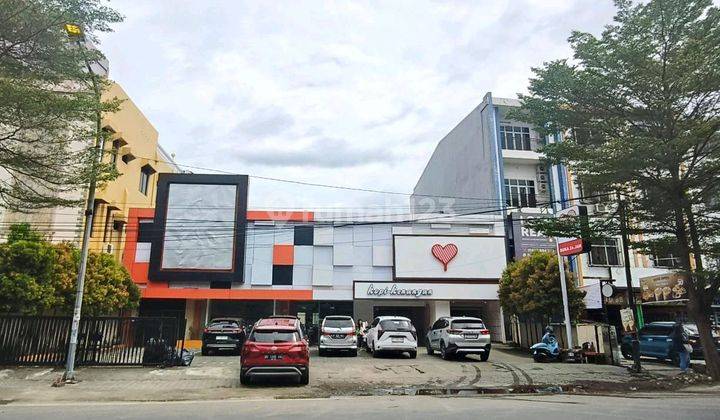 Ruko Besar Parkiran Luas Lokasi Premium Dimakassar (fl) 1