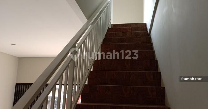 Ruko 2 lantai di pusat kota Cimahi syrategis SHM 960 juta 12