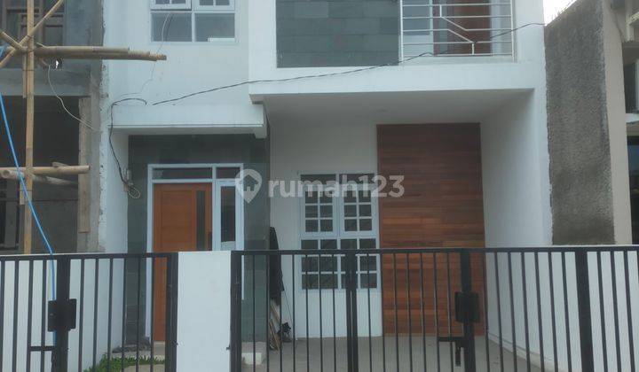 Dijual Rumah Baru 2 Lantai Cibiru Hilir dekat kampus UPI SHM 595 jt / Nego 1