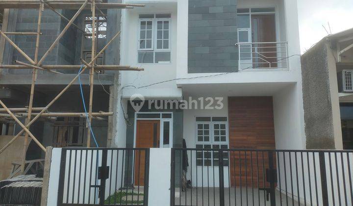 Dijual Rumah Baru 2 Lantai Cibiru Hilir dekat kampus UPI SHM 595 jt / Nego 2