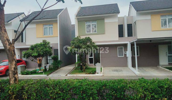 Dijual Rumah 2 Lantai Summarecon Cluster Dayana Kota Bandung SHM 1,4 M 2