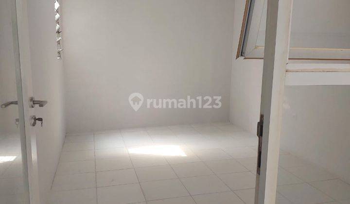 Dijual Rumah 2 Lantai Lokasi Di New Serpong Estate 2