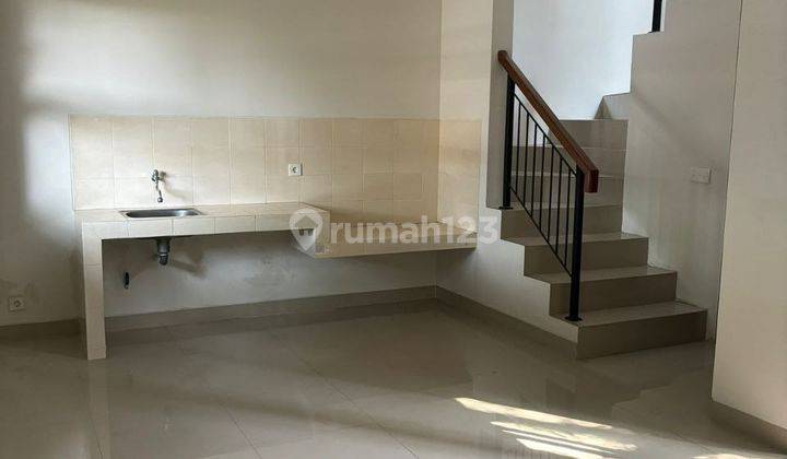 Dijual Rumah Siap Huni 2 Lantai Di Cluster Vanya Park Bsd 2