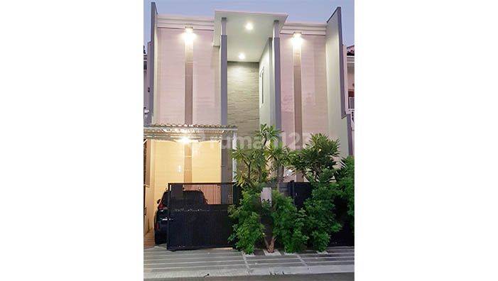 Rumah Pelangi Kuning, Gading Residence, Kelapa Gading 2