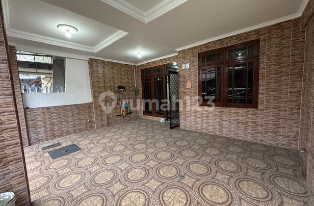 Disewakan Rumah Gading Elok Timur, Kelapa Gading