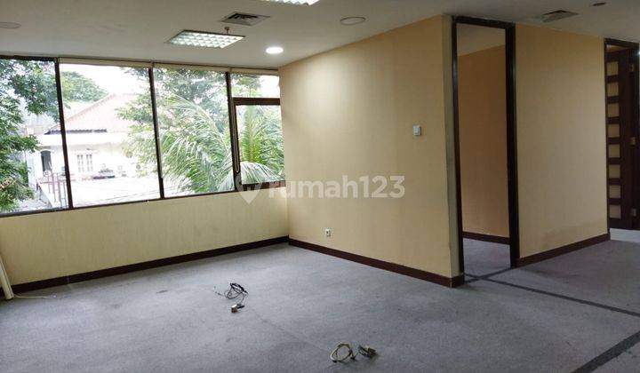 Disewakan Office Space di Wisma Amex 2