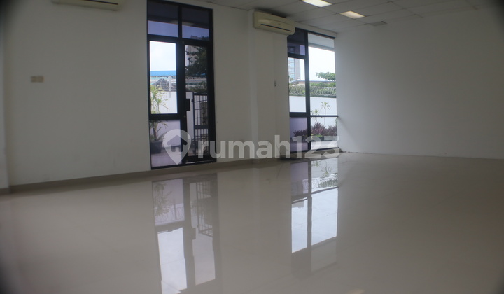 Disewakan Office Space di Gedung Aditya Disewakan Office Space di Gedung Aditya