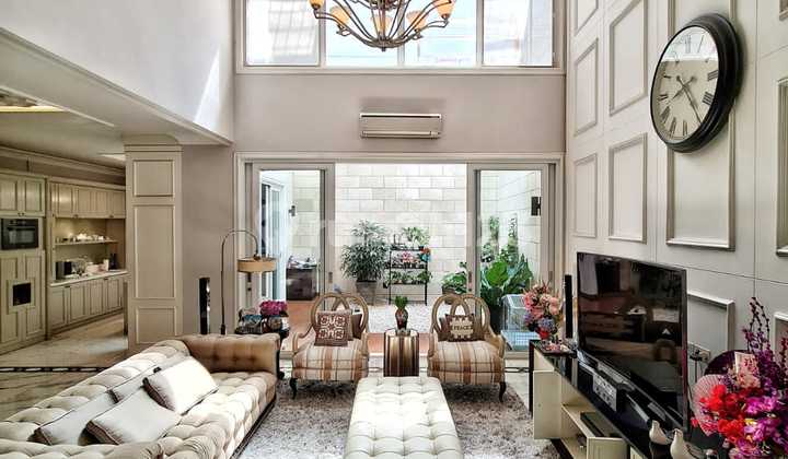 FOR SALE A Beautiful House in Mega Kuningan