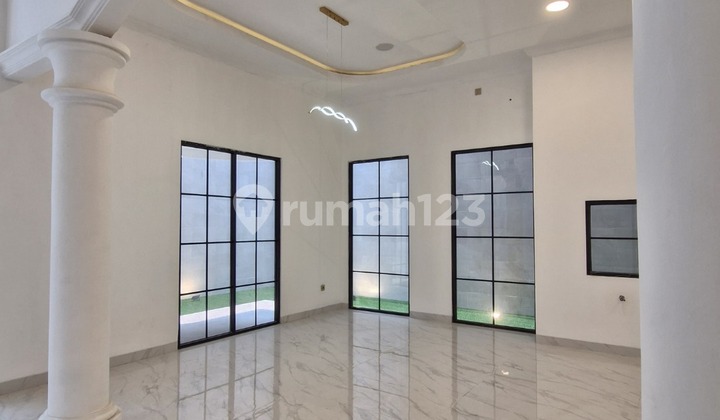 FOR SALE NEW MODERN CLASSIC HOUSE DEKAT TAMAN ANGGREK & CENTRAL PARK MALL 2