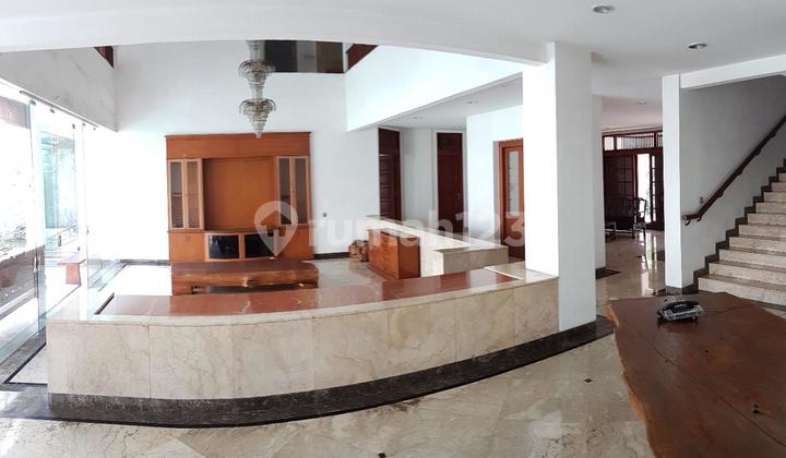 DIjual Rumah Mewah di Kebayoran Lama Jakarta Selatan