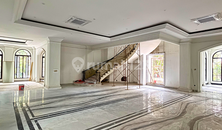 Dijual Rumah di Pondok Indah 2