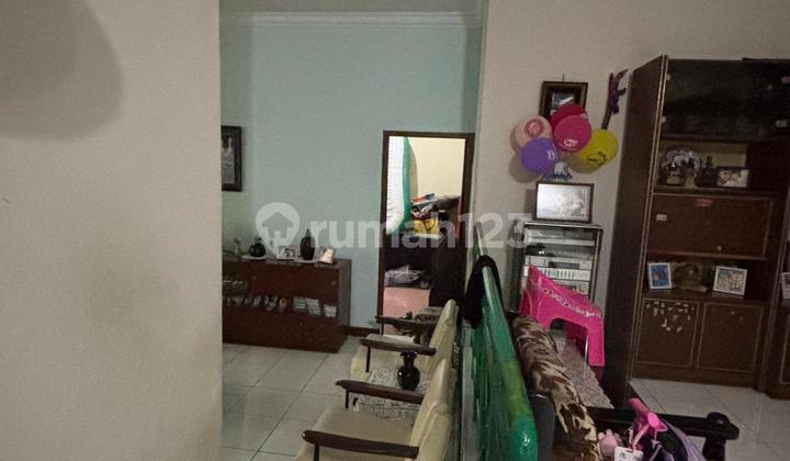 Dijual Rumah Dengan Lokasi Strategis di Daerah Tebet  2