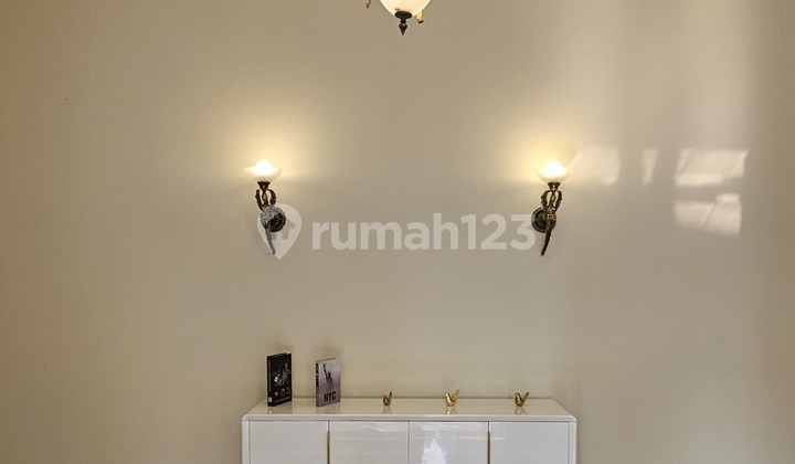 Dijual Rumah di Kebayoran Lama Jakarta Selatan 2