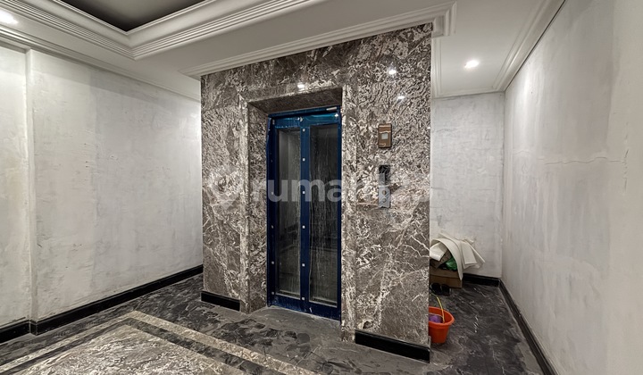 Rumah di Metro Alam Pondok Pinang Jakarta Selatan 2