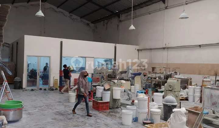 Gudang Safe N Lock Sidoarjo 4