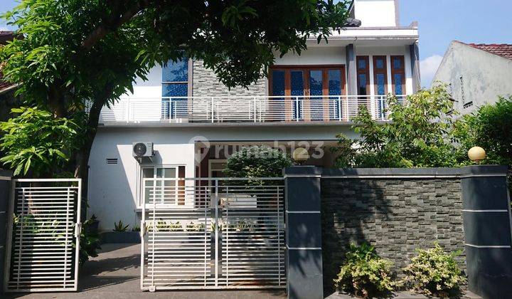 Rumah Modern Disewakan Dekat Jec 1