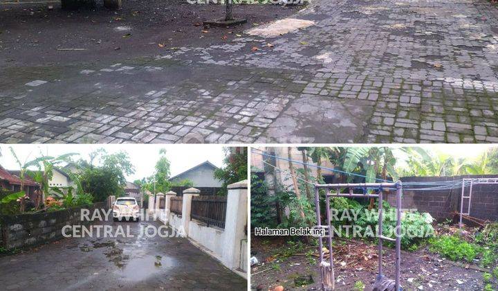 Rumah Induk dengan Kos Kosan, Dekat Area Kampus 2