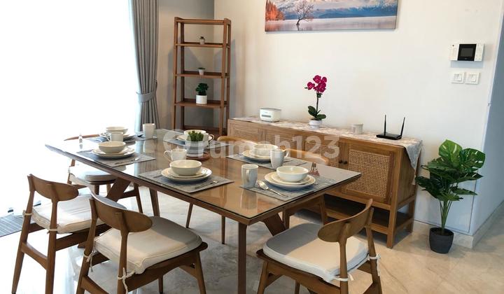 Sewa Apartemen Casa Grande 3+1 Bedroom Private Lift Furnished 2