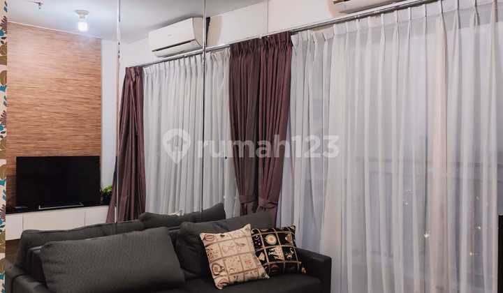 Sewa Apartemen Thamrin Residence 3 Bedroom Furnished Bagus 2