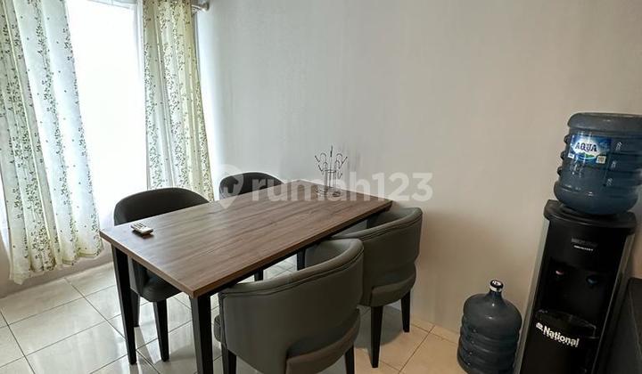Disewakan Apartemen Sudirman Park 2 Bedroom Furnished Bagus 2