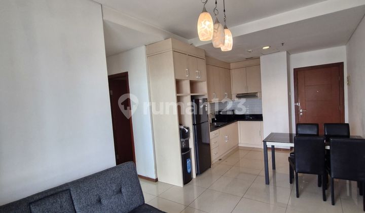 Sewa Apartemen Thamrin Residence 2 Bedroom Furnished Bagus 2